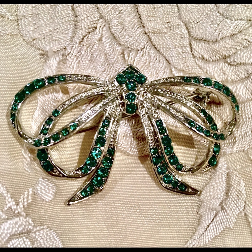 Vintage green rhinestone bow brooch pin EUC